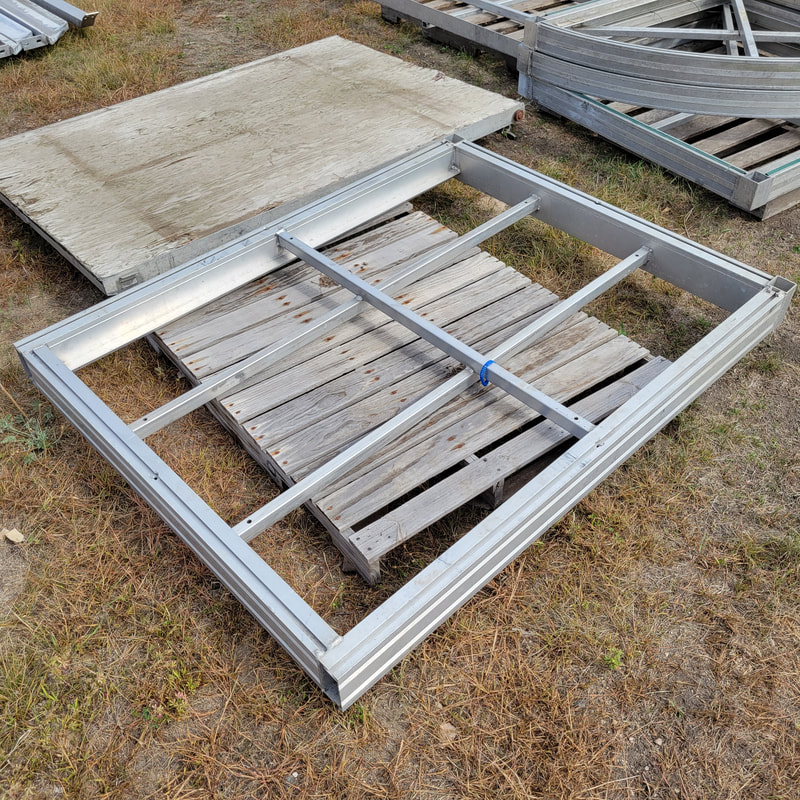 Call For Info - LA Sectional 4 x 5 Frame only No leg pockets. TR#5351115